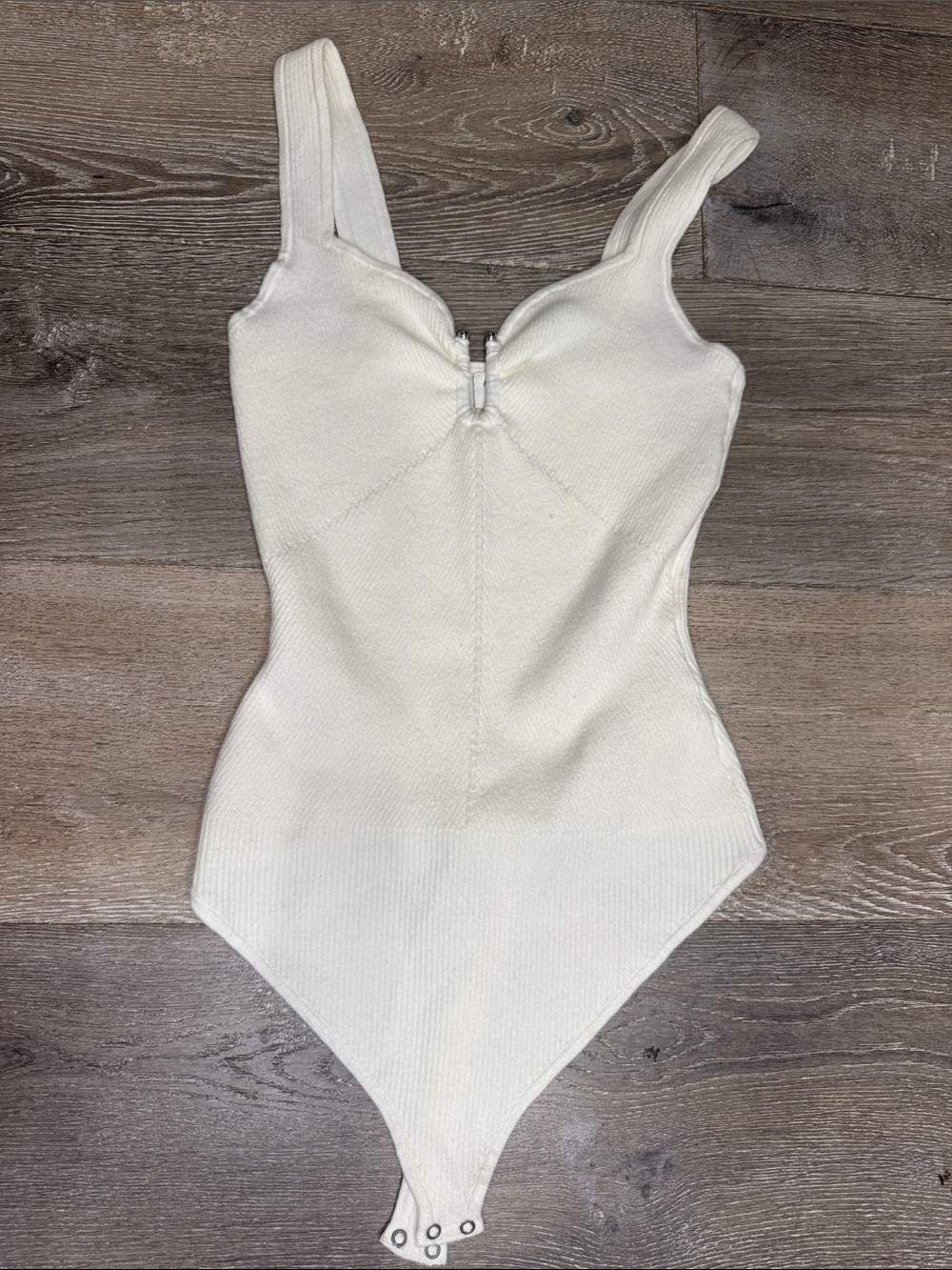 Abercrombie & Fitch Ivory Ribbed Zipper Bodysuit 0721